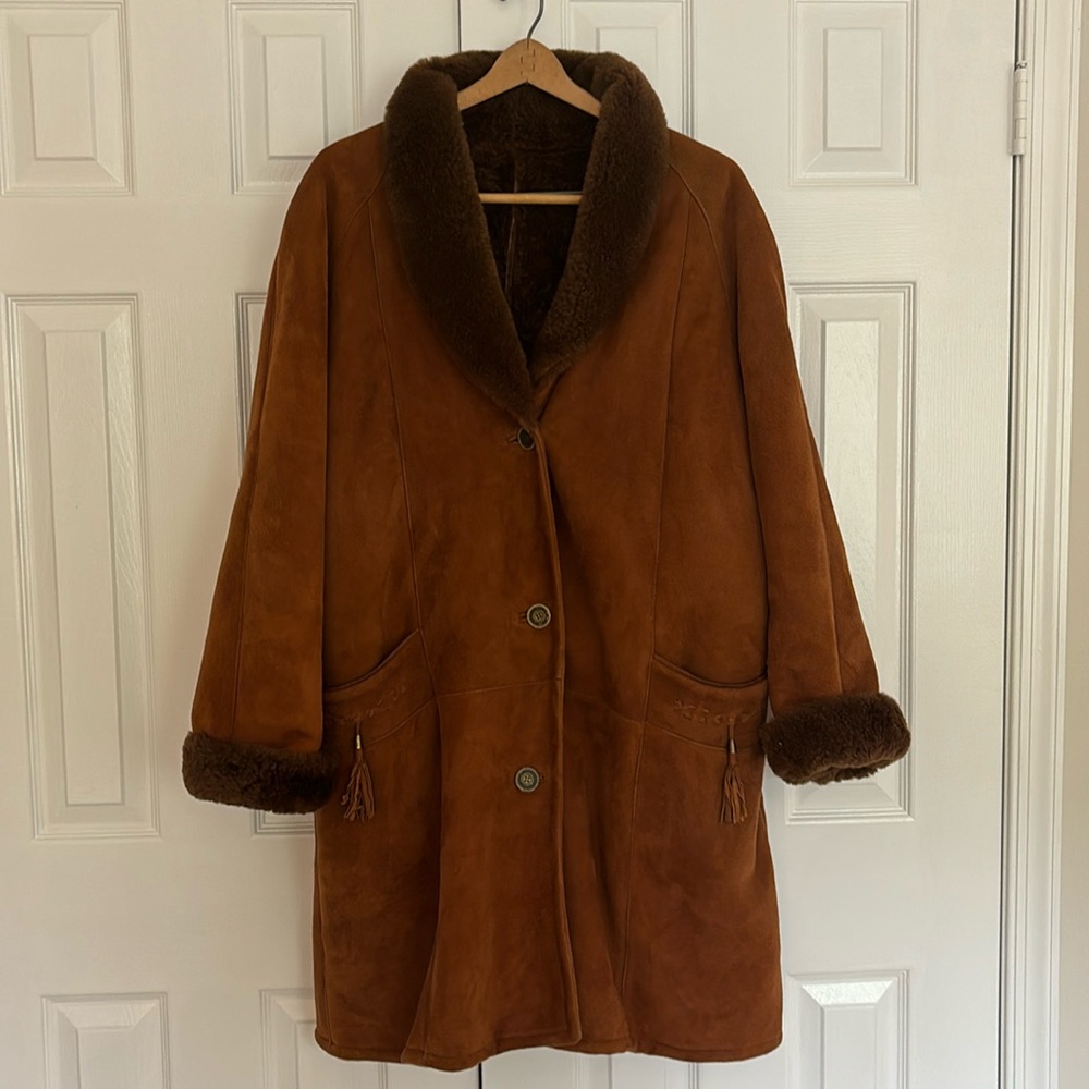 Suede and Shearling Brown Statement Overcoat. Size 46